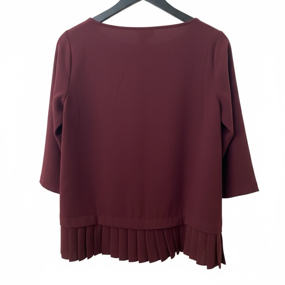 J. Jill Deep Burgundy Apparel pleated hem blouse 3/4 sleeve ruffle hem size xs - Picture 2 of 5